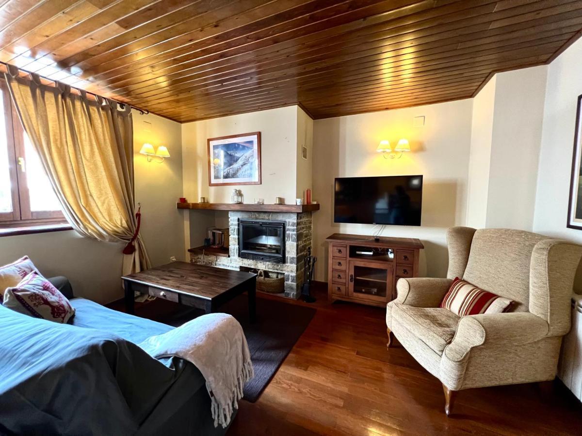 Cal Berg - Apartamento Garos Daire Dış mekan fotoğraf